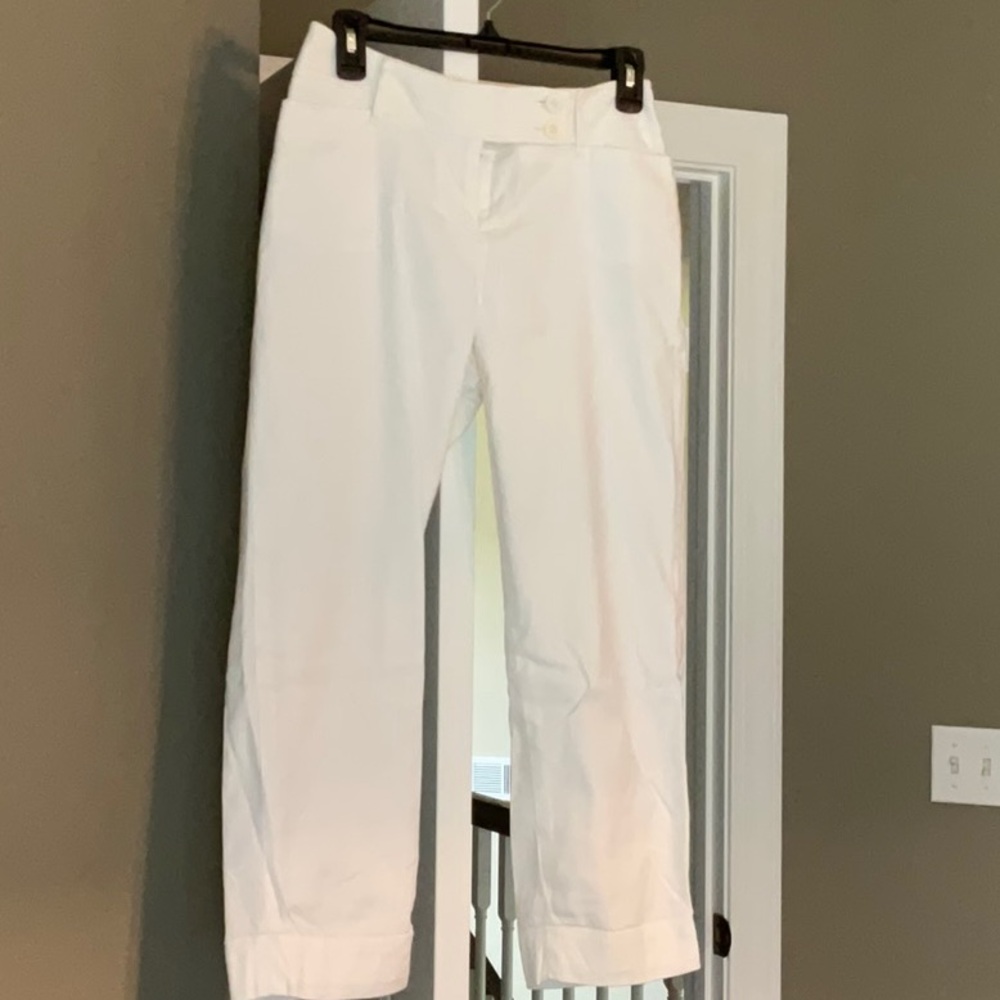 Julie Fit LOFT cropped white pants